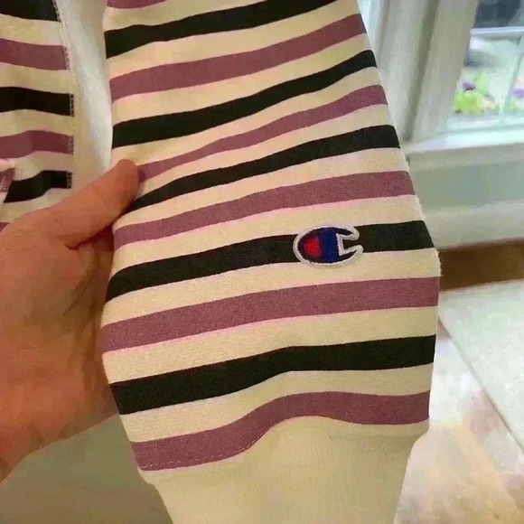 NWT Champion Women’s Reverse Weave All-Over Print Hoodie, Medium - Picture 9 of 15